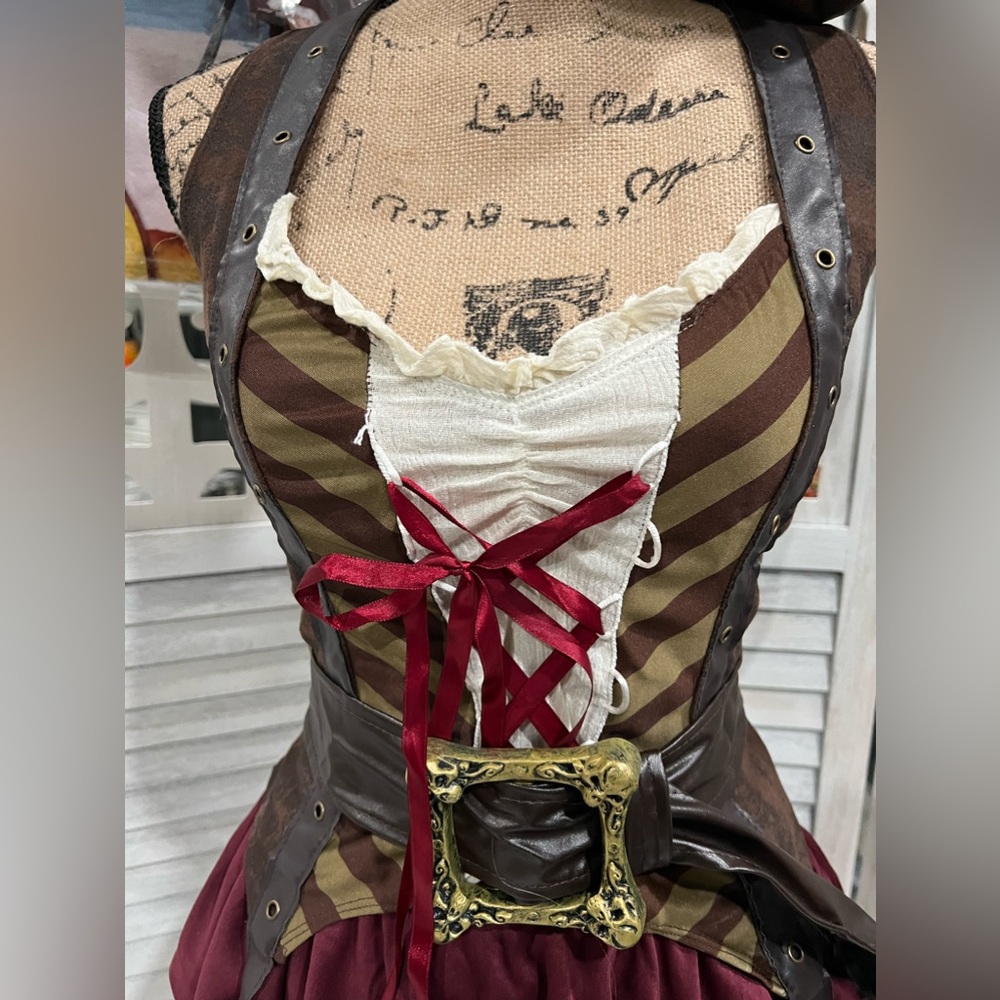 Spirit Brown and Burgundy Pirate Dress - Picture 5 of 7